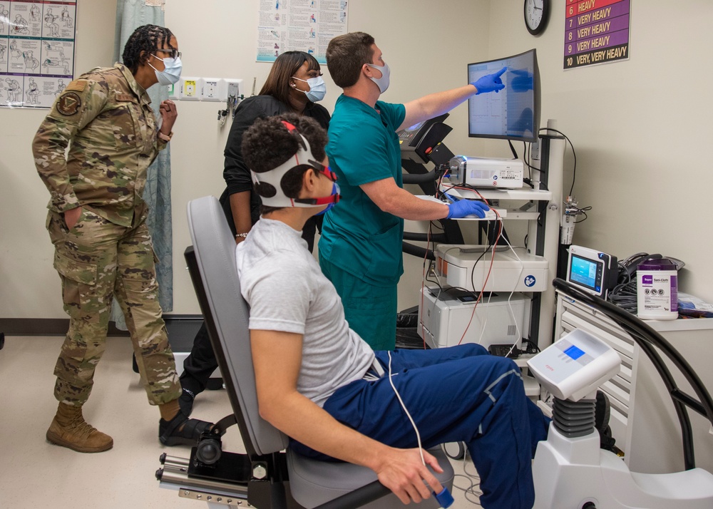 59th MDW: Pulmonary trains for CPET