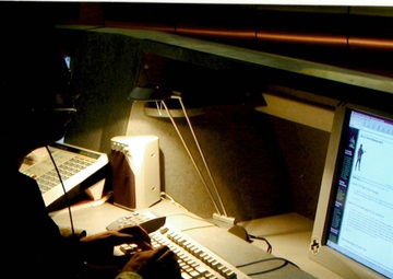 Army intelligence leadership signs the triad MOU