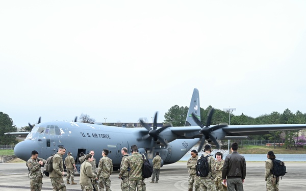 Inspiring the next generation: LRAFB Airmen host ROTC orientation in Alabama