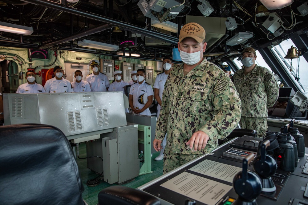 Members of Ecuadorian Navy Visit USS Milwaukee