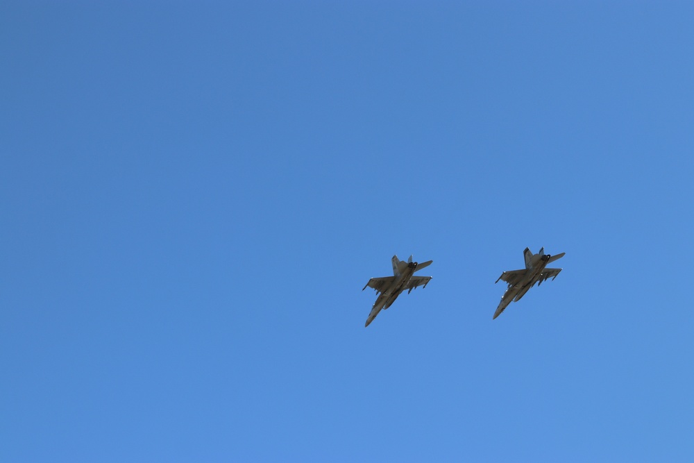 F-18s