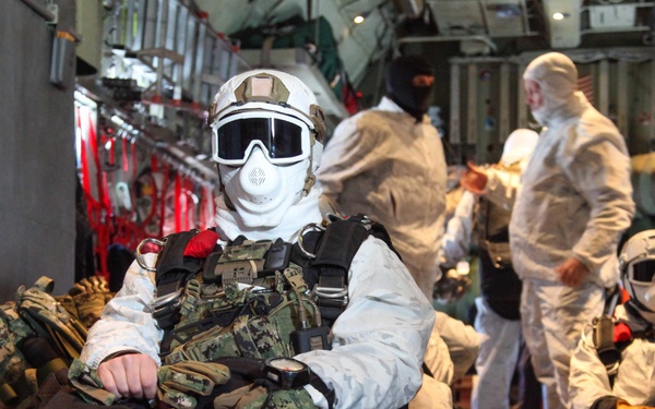 Navy SEALs HALO over Arctic Circle