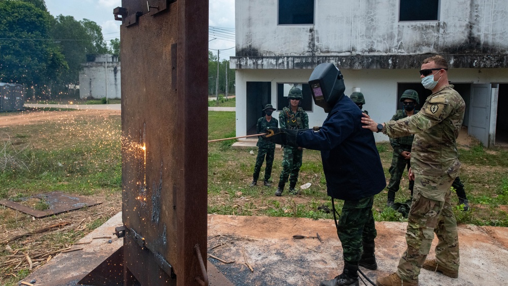 Hanuman Guardian 22: Urban Breaching