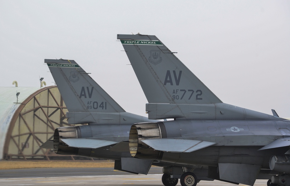 555th FS conducts routine F-16 flight training