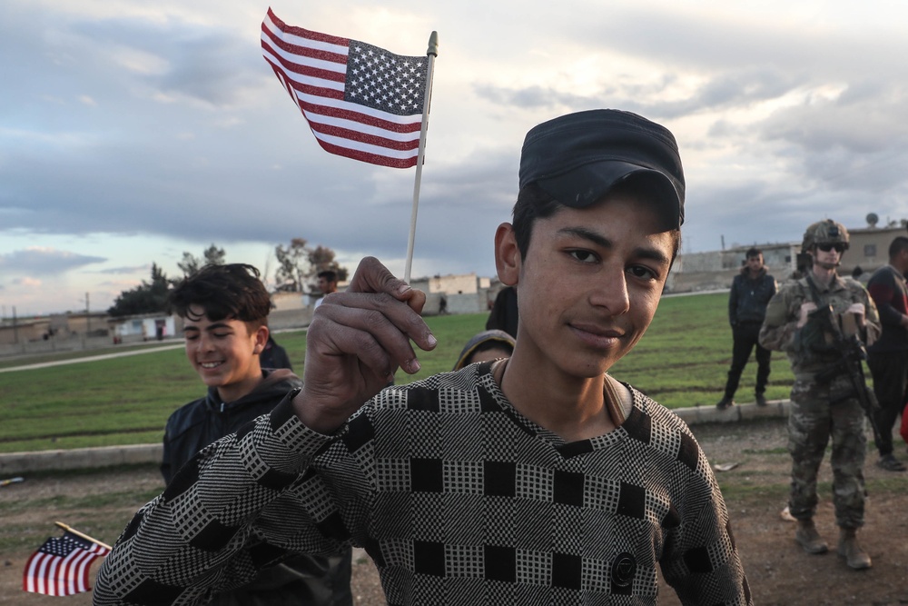 Coalition soldiers locally engages in Syria