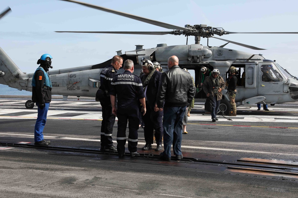 Secretary of the Navy visits French aircraft carrier Charles de Gaulle