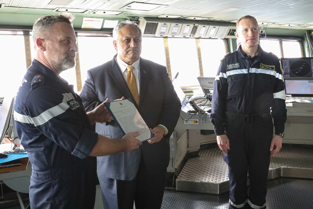 Secretary of the Navy visits French aircraft carrier Charles de Gaulle