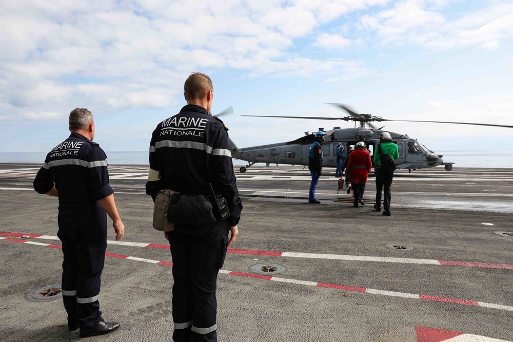 Secretary of the Navy visits French aircraft carrier Charles de Gaulle