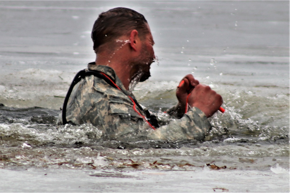 25 Airmen among graduates in Fort McCoy’s Cold-Weather Operations Course class 22-05