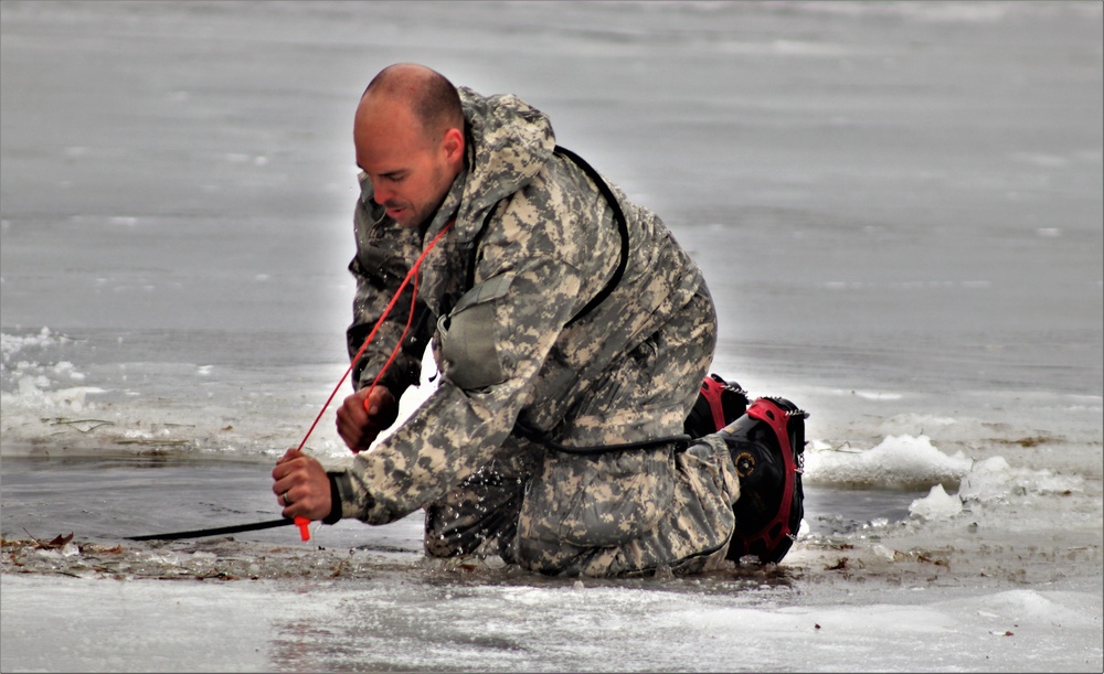 25 Airmen among graduates in Fort McCoy’s Cold-Weather Operations Course class 22-05