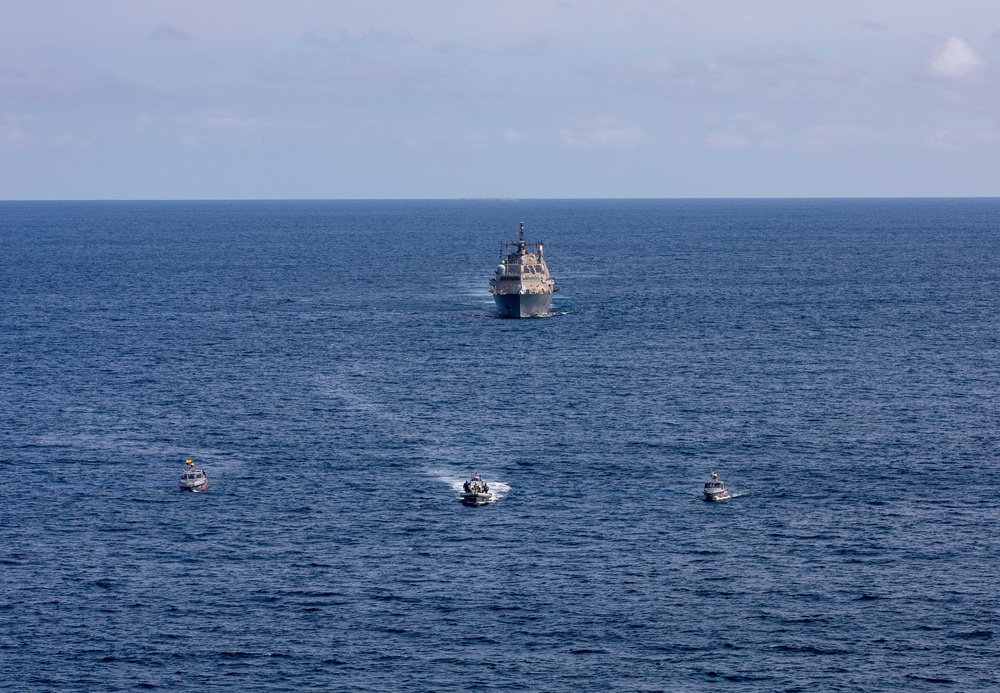 USS Milwaukee Conducts Bilateral Maritime Interdiction Exercise with Ecuador