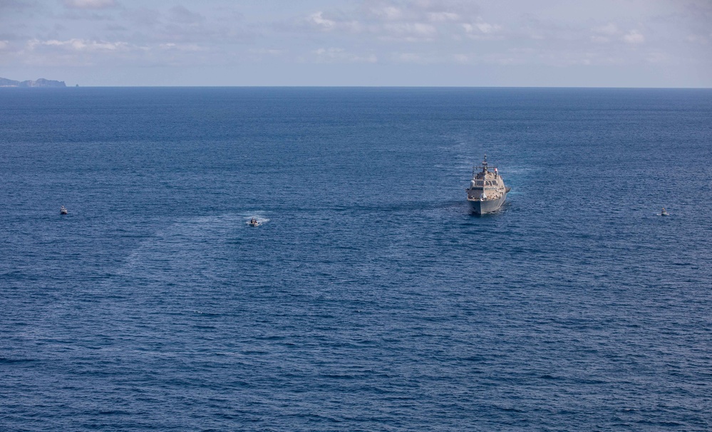 USS Milwaukee Conducts Bilateral Maritime Interdiction Exercise with Ecuador