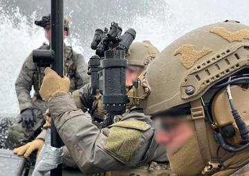 USCG MSRT trains in AE22