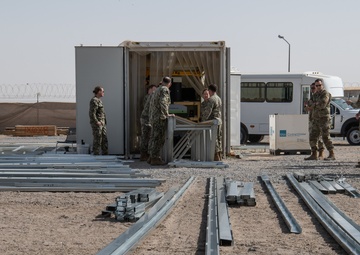 TAD commanding general inspects novel new construction methods