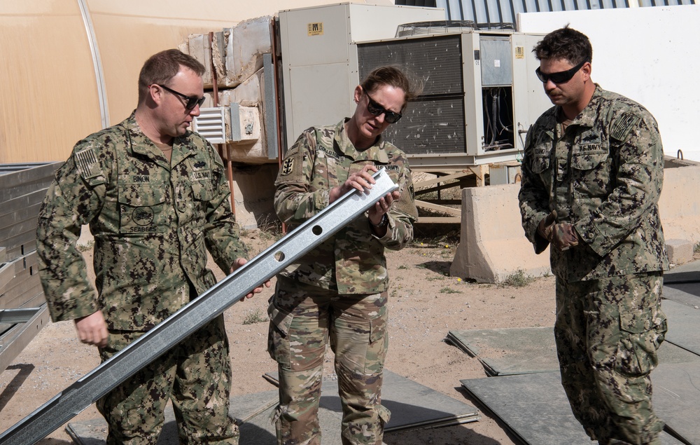 TAD commanding general inspects novel new construction methods
