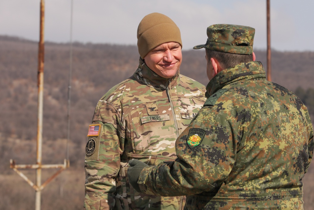 U.S.-Bulgaria Weapons Exchange at NSTA