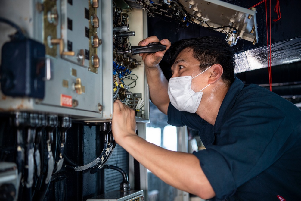 USS Dewey Daily Maintenance, Operations