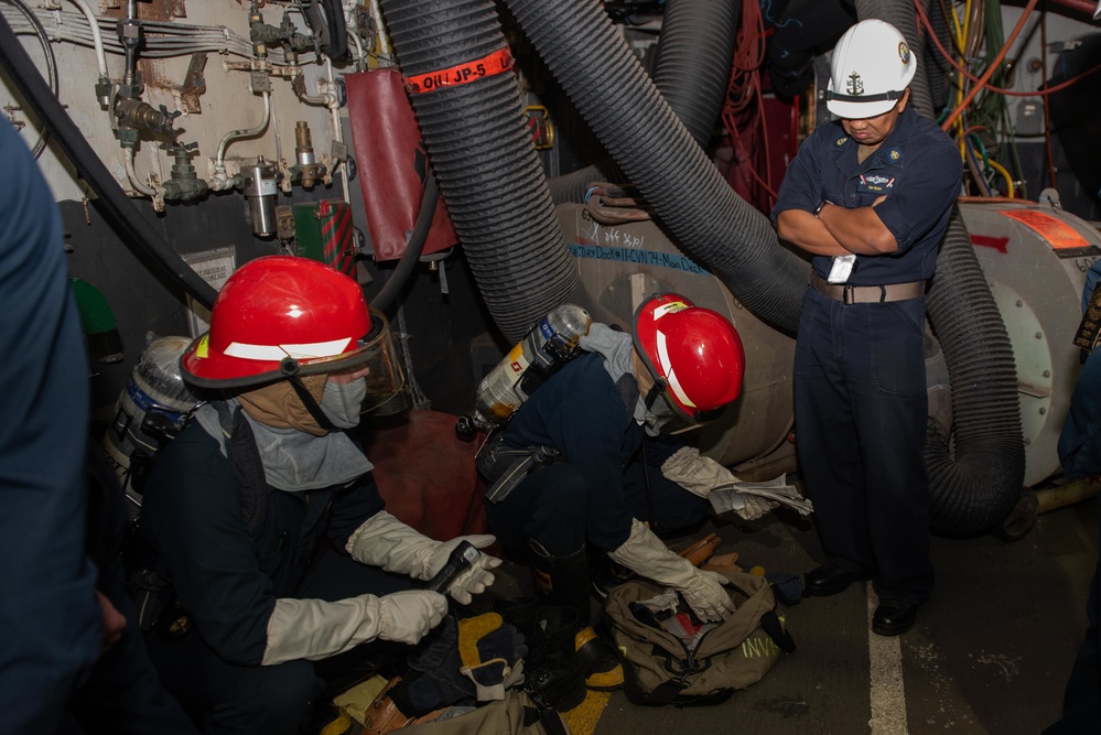 Stennis (CVN 74)