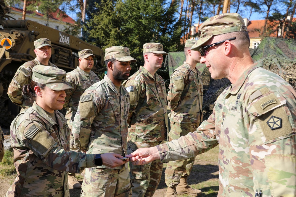 Lt. General Kolasheski visits soldiers in Zagan, Poland.