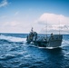 Korps Mariniers and U.S. Marines conduct amphibious landing