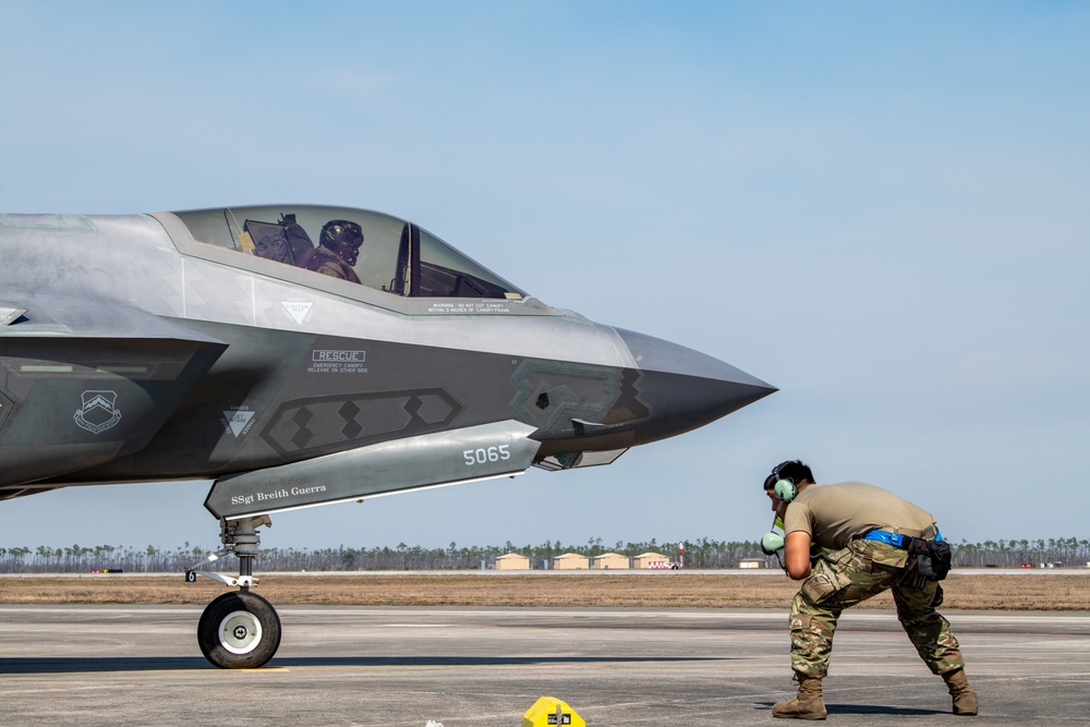 62nd FS departs Tyndall