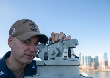 Makin Island Transits San Francisco Bay