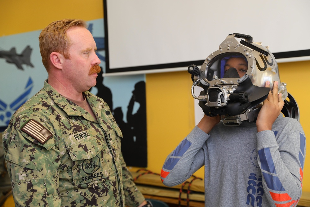 New Hampstead High School Navy Visit