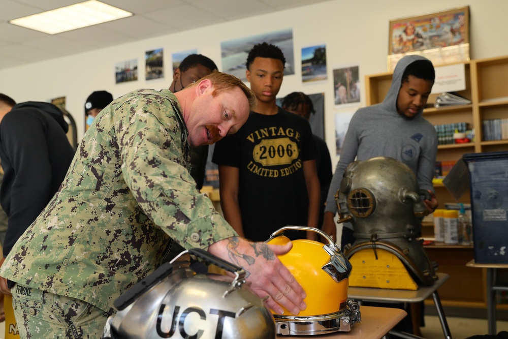 New Hampstead High School Navy Visit