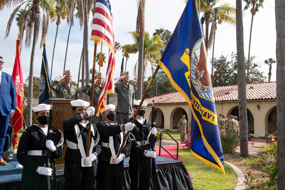 Maritime Support Wing Holds Change of Command