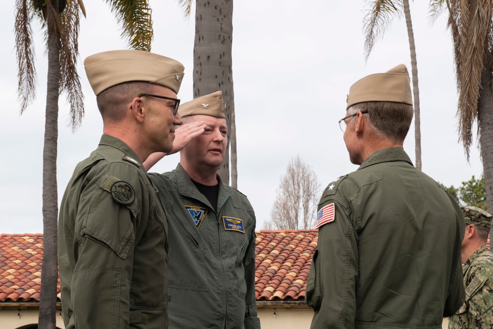 Maritime Support Wing Holds Change of Command