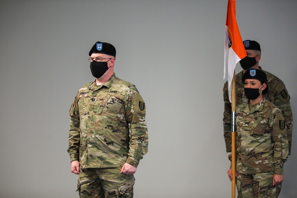 HHC, 1st Singal Brigade Welcomes New Company Commander