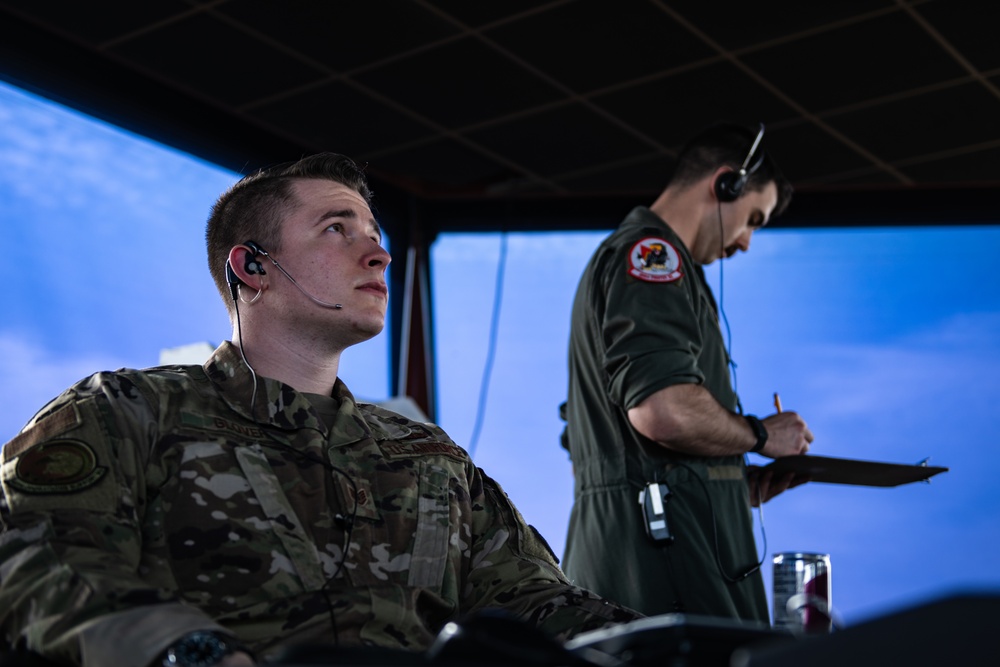 Air traffic controllers keep skies over RAF Lakenheath safe