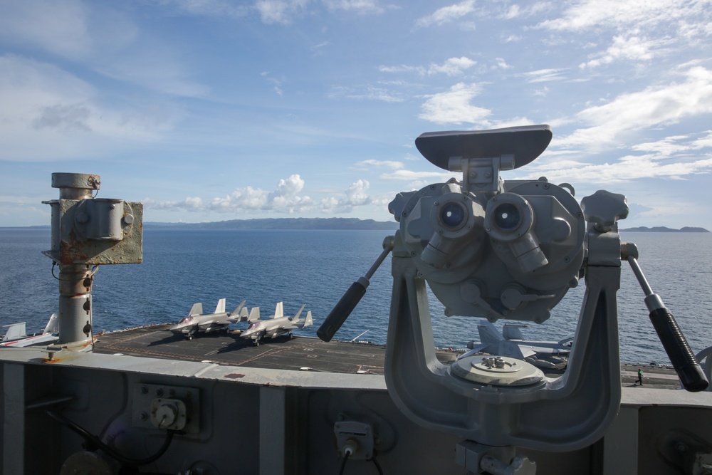 Abraham Lincoln transits the San Bernardino Strait