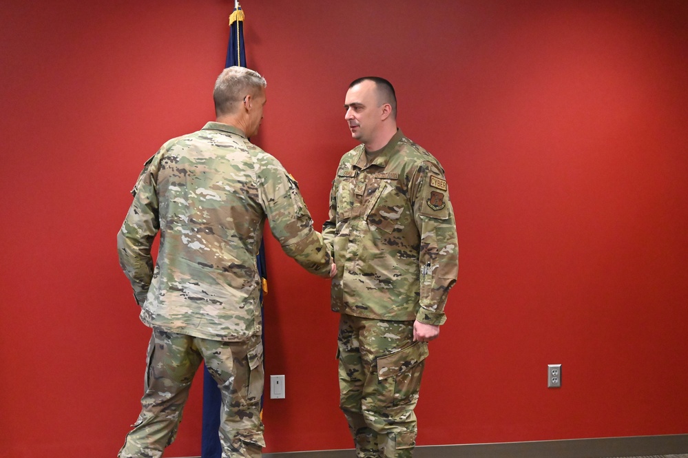 Dvids Images Chief Of The National Guard Bureau Visits Nebraska Guard Image 5 Of 7 3463