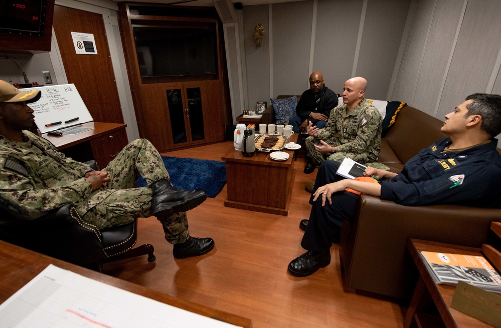 MCPON Russell Smith visits USS Bulkeley (DDG 84)