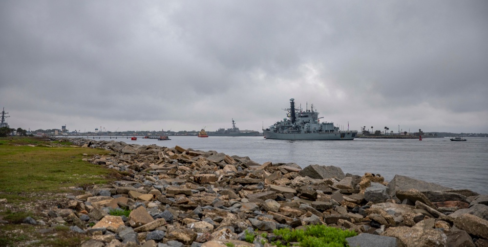 HMS Portland Arrives at Naval Station Mayport