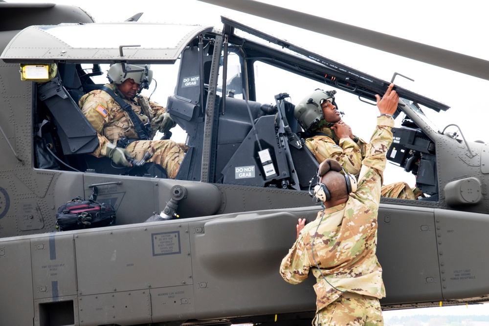 South Carolina National Guard receives the first five AH-64E model Apache attack helicopters