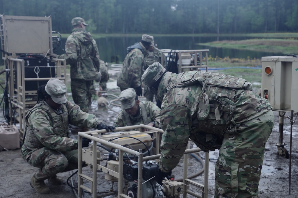 From dirty to clean Provider Soldiers train to bring fresh water