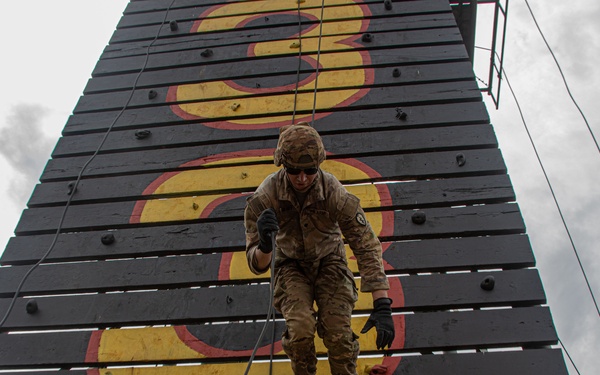 TNI/U.S. Army Platoon Exchange - TNI Rappel