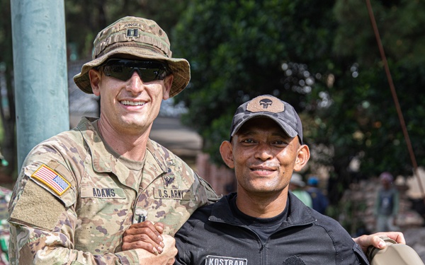 TNI/U.S. Army Platoon Exchange - TNI Rappel