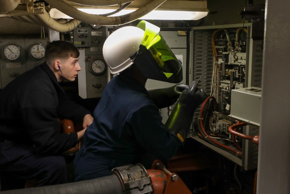 USS The Sullivans – Training