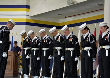 Sailors Complete Training to Become Ceremonial Guardsmen