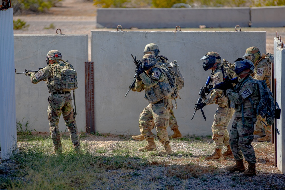 2022 Best Warrior Competitors Conduct a Military Operations on Urbanized Terrain (MOUT) Exercise in Florence, Ariz.