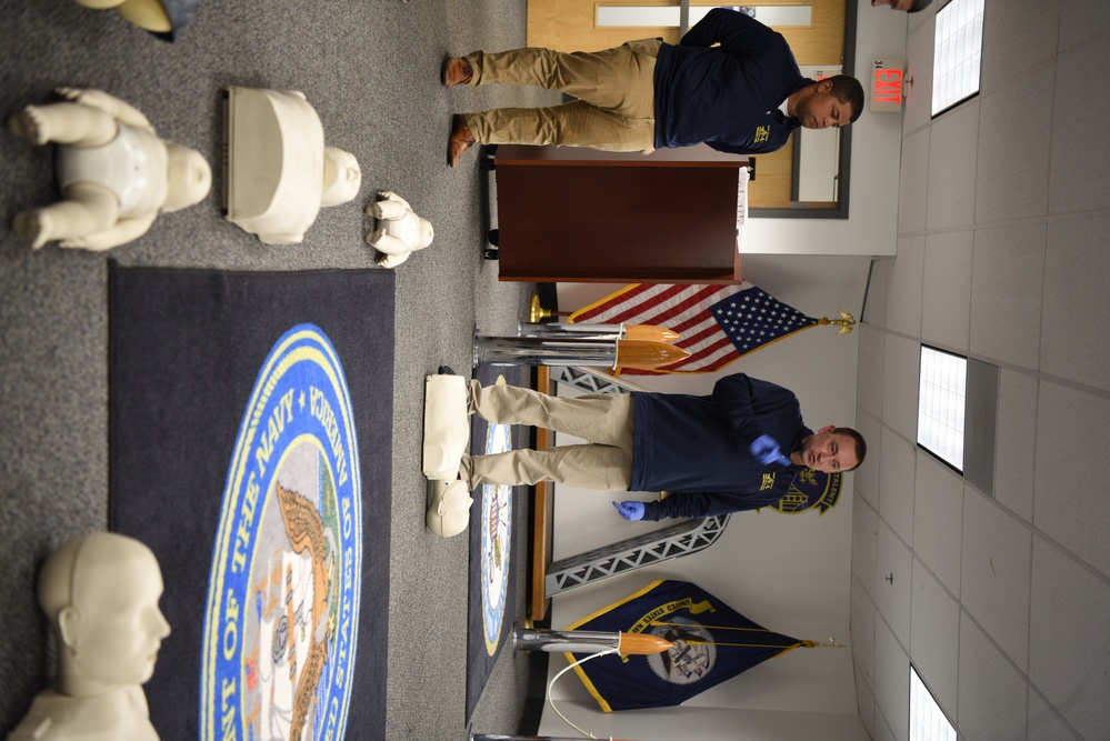 CPR AED Course at Navy Talent Acquisition Group Golden Gate