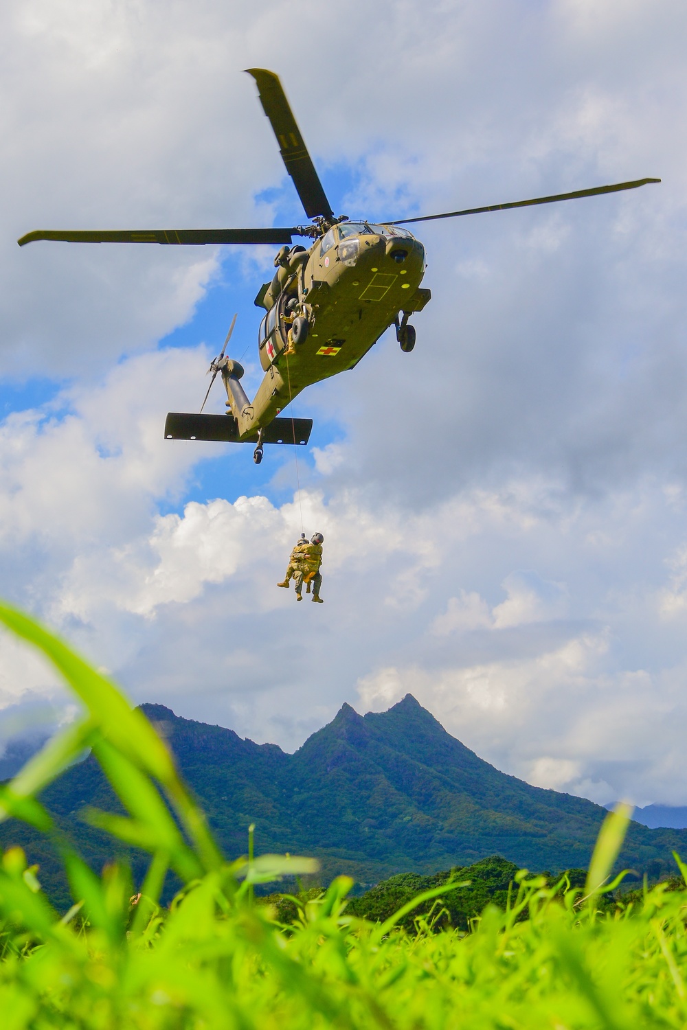 Hawaii Army National Guard Soldiers Conduct Realistic Urban Training Exercise with Marines