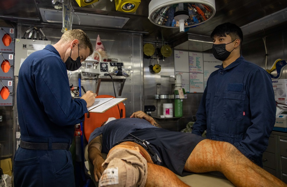 USS Milwaukee Conducts Mass Casualty Drill