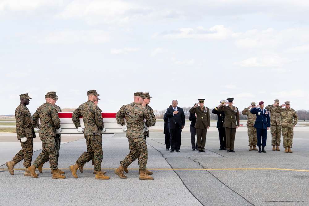 Marine Corps Capt. Mathew Tomkiewicz honored in dignified transfer March 25