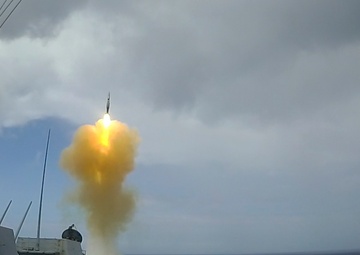 USS Dewey Live-Fire Exercise