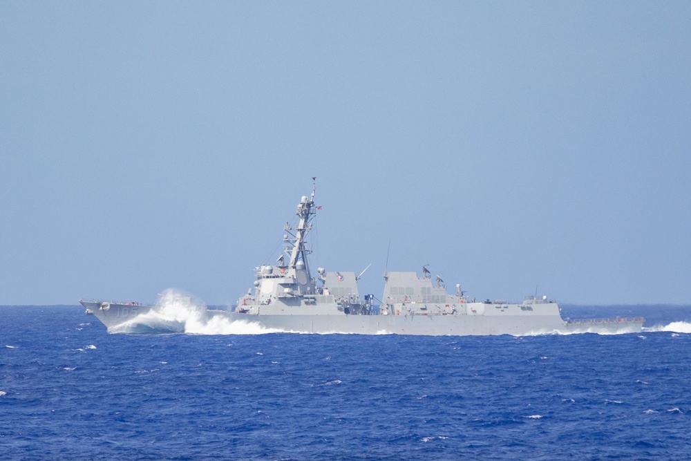 USS Dewey Transits Philippine Sea