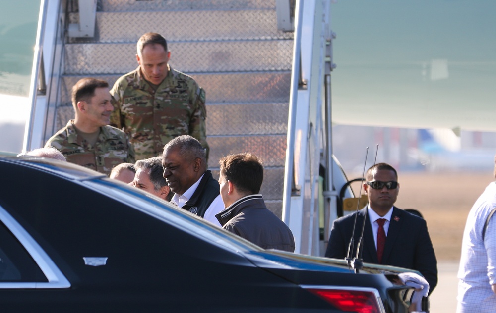 President Biden and SecDef Visit to Poland
